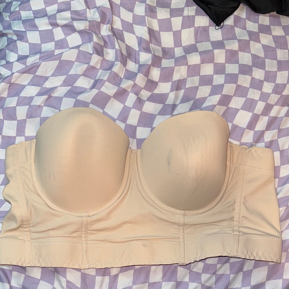 Peachy Charm Strapless Beige Bra
